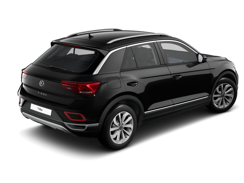 5 - Volkswagen T-Roc 1.0 tsi r-line 110cv