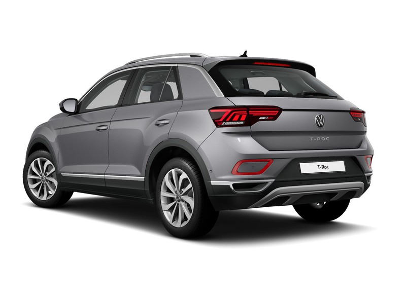 2 - Volkswagen T-Roc 1.0 tsi style 110cv