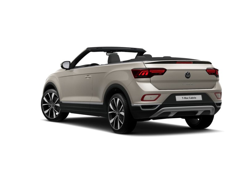 2 - Volkswagen T-Roc cabriolet 1.5 tsi style dsg