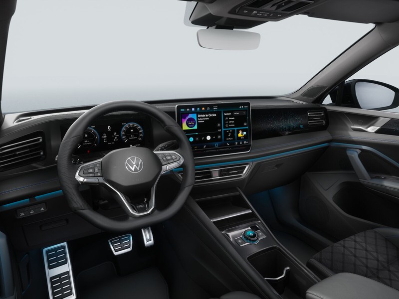 6 - Volkswagen Tiguan 2.0 tdi elegance 150cv dsg