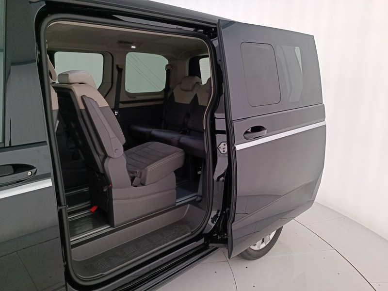 19 - Volkswagen VIC T7 Multivan 1.5 phev style 4motion 245cv dsg 7p.ti