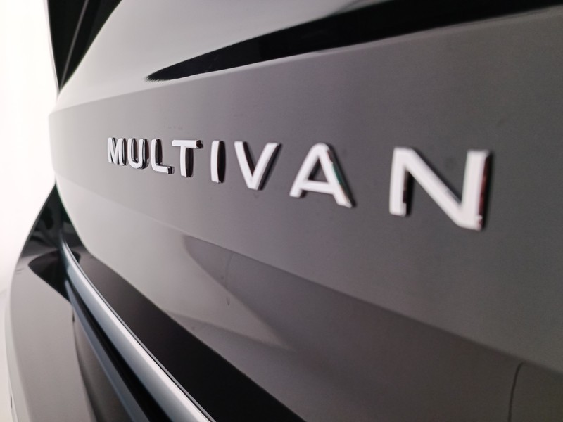 23 - Volkswagen VIC T7 Multivan 1.5 phev style 4motion 245cv dsg 7p.ti