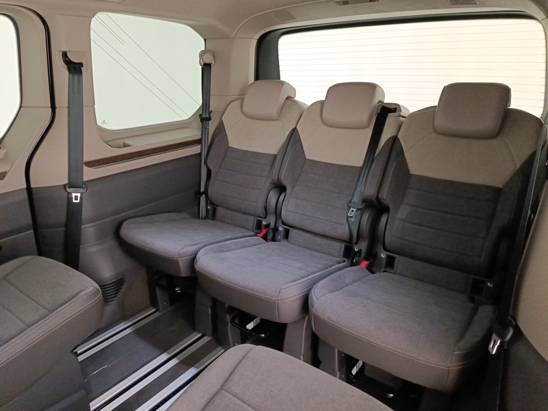 32 - Volkswagen VIC T7 Multivan 1.5 phev style 4motion 245cv dsg 7p.ti