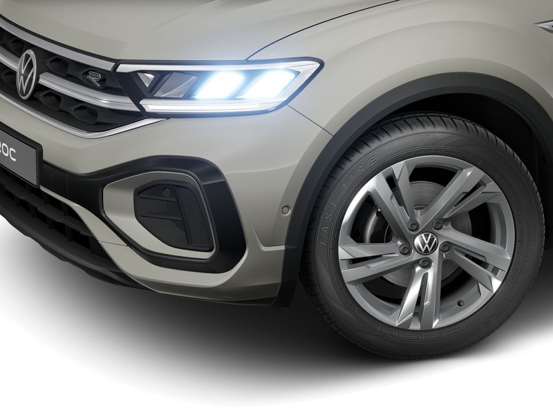 4 - Volkswagen T-Roc 1.5 tsi life dsg