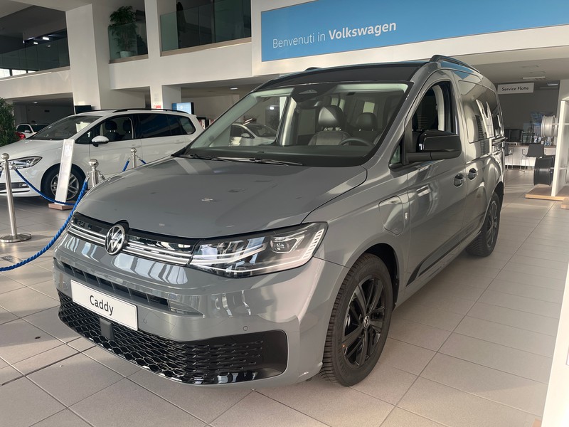 1 - Volkswagen VIC Caddy 1.5 phev 150cv life dsg