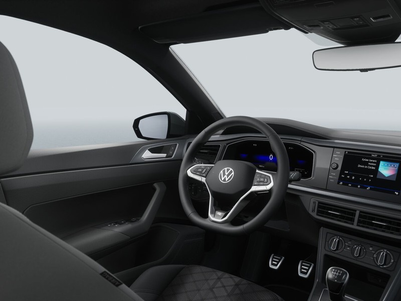 4 - Volkswagen Polo 1.0 tsi r-line 95cv dsg