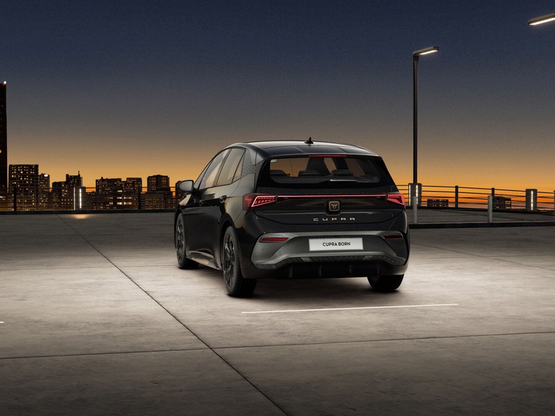 2 - Cupra Born 59kwh impulse+ 231cv