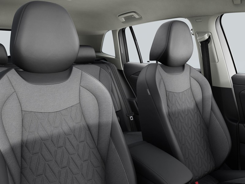 4 - Volkswagen Tiguan 1.5 etsi r-line 150cv dsg