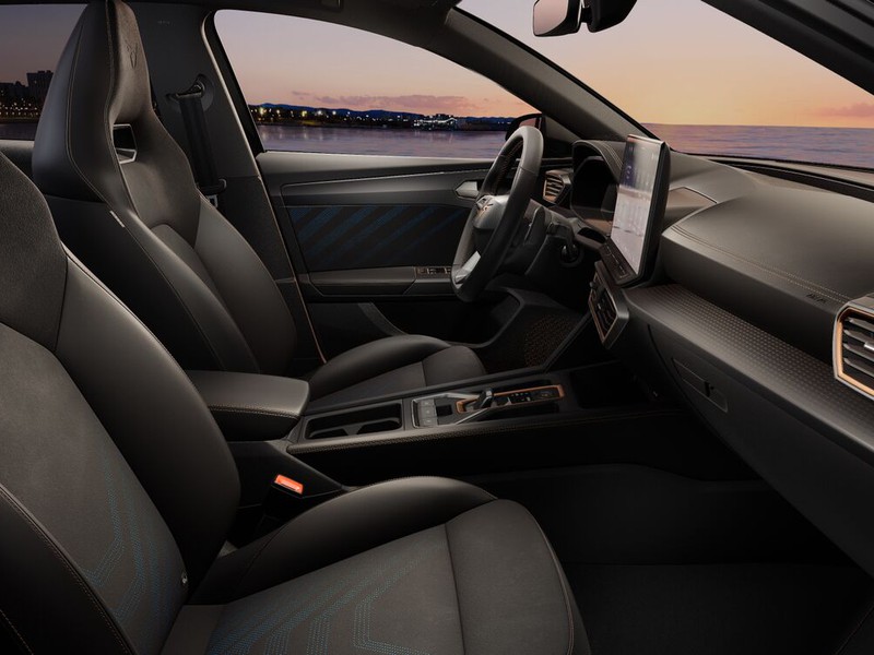 5 - Cupra Leon 1.5 e-hybrid vz 272cv dsg