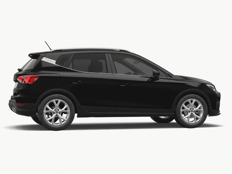 3 - Seat Arona 1.0 ecotsi black edition 95cv