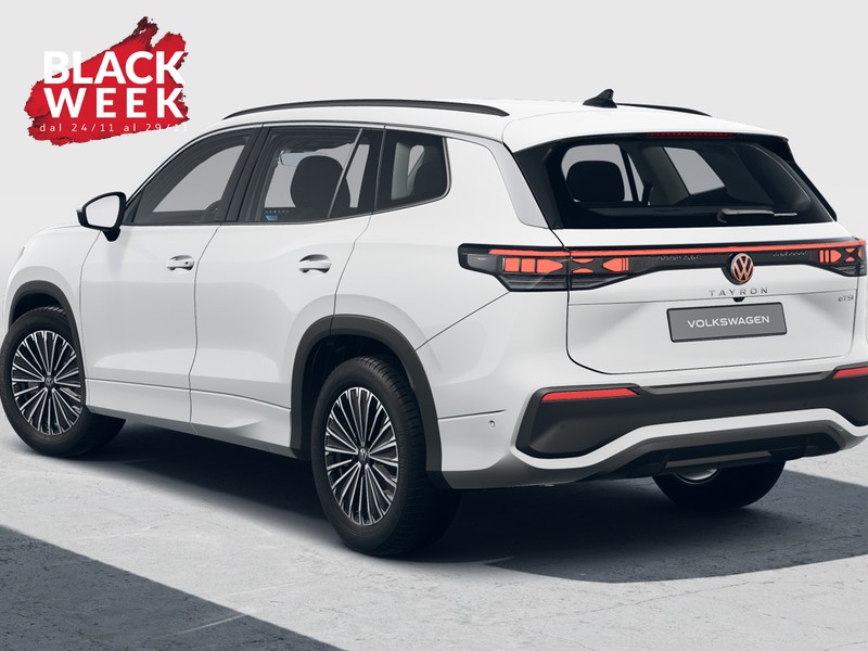 2 - Volkswagen Tiguan 2.0 tdi elegance 150cv dsg