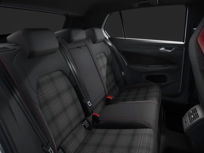 7 - Volkswagen Golf eschini auto