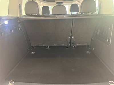 8 - Volkswagen VIC Caddy eschini auto