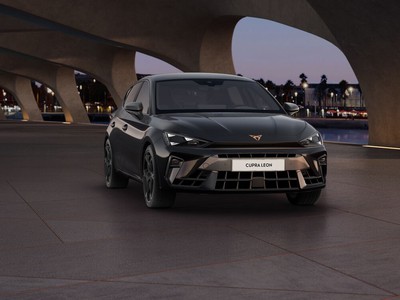 2 - Cupra Leon eschini auto