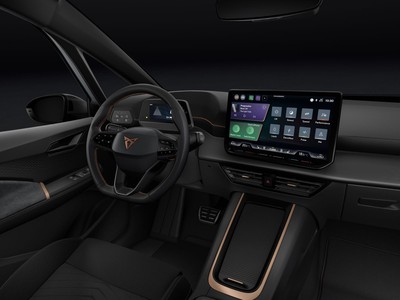 5 - Cupra Born eschini auto