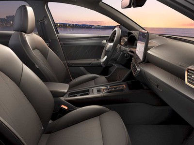 4 - Cupra Leon eschini auto