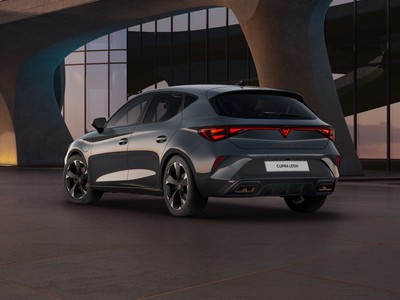 2 - Cupra Leon eschini auto