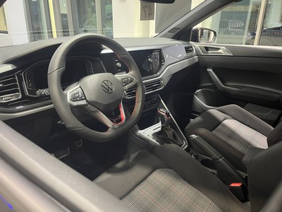 6 - Volkswagen Polo eschini auto