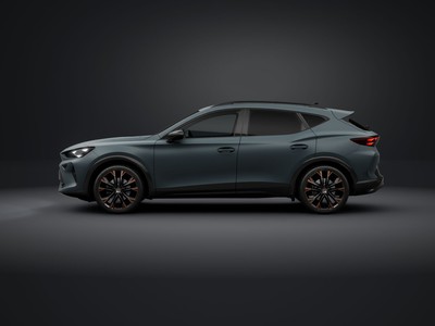 2 - Cupra Formentor eschini auto