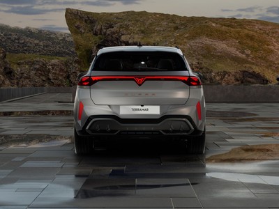 3 - Cupra Formentor eschini auto