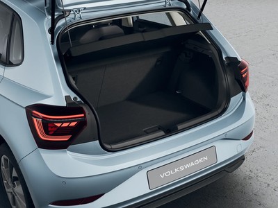 3 - Volkswagen Polo eschini auto