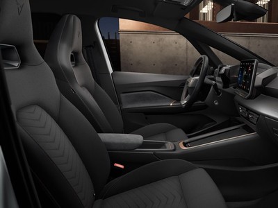 4 - Cupra Born eschini auto