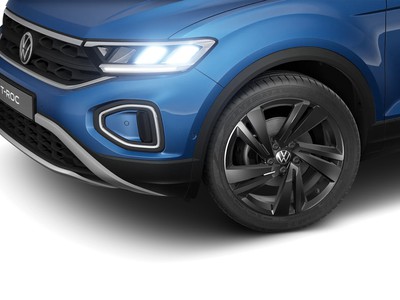4 - Volkswagen T-Roc eschini auto