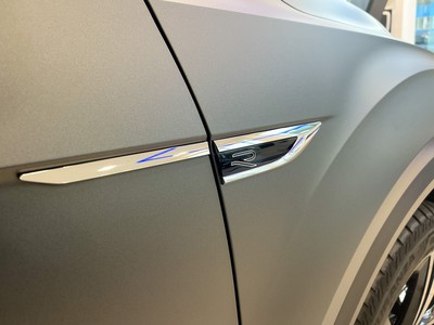 5 - Volkswagen T-Roc eschini auto