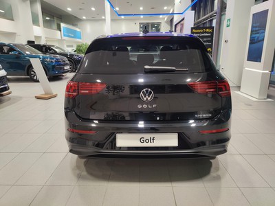 5 - Volkswagen Golf eschini auto