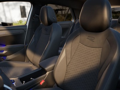 6 - Volkswagen T-Roc eschini auto