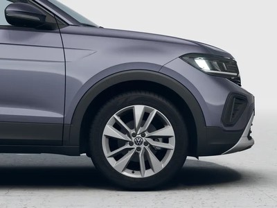 5 - Volkswagen T-Cross eschini auto