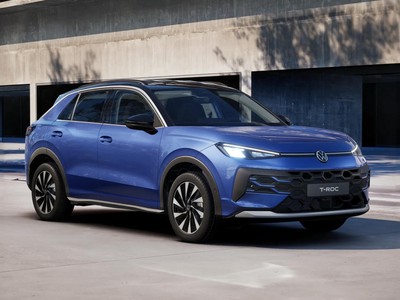 1 - Volkswagen T-Roc eschini auto