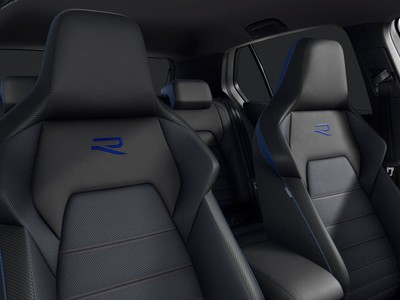 7 - Volkswagen Golf eschini auto