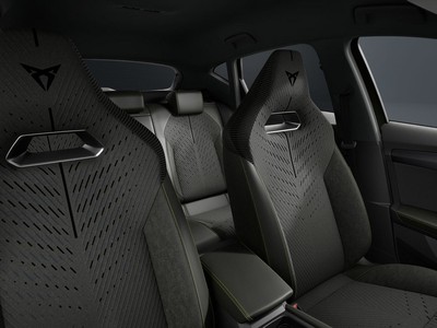 5 - Cupra Formentor eschini auto