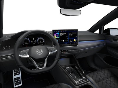 4 - Volkswagen Golf eschini auto