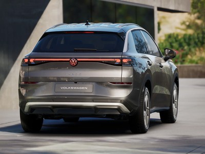 4 - Volkswagen T-Roc eschini auto