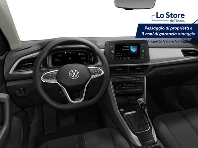 5 - Volkswagen T-Roc eschini auto