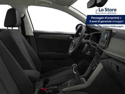 3 - Volkswagen T-Roc eschini auto