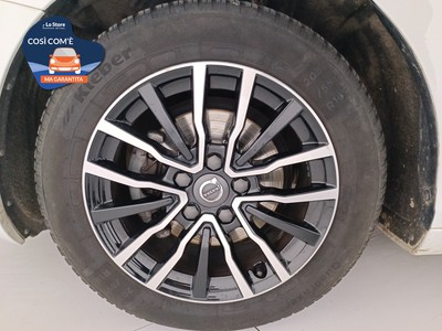 8 - Volvo V40 eschini auto