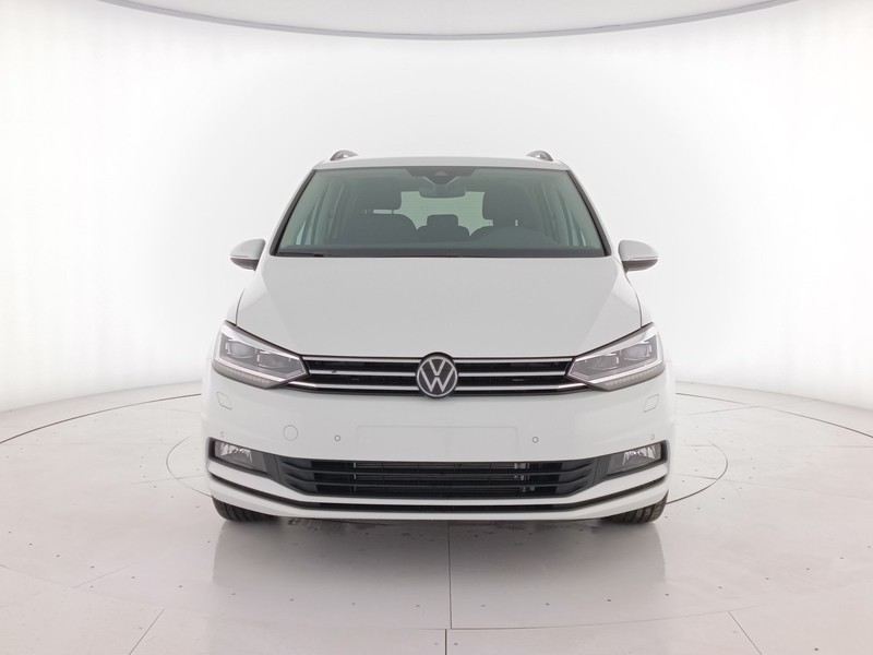 2 - Volkswagen Touran 2.0 tdi business dsg