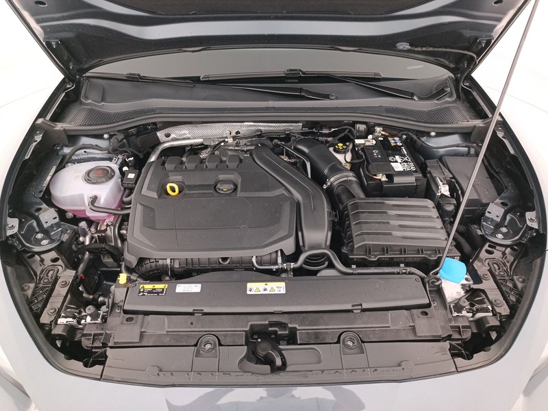 20 - Cupra Leon Sportstourer sportstourer 1.5 hybrid 150cv dsg