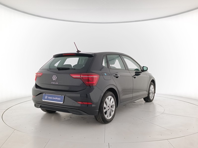 4 - Volkswagen Polo 1.0 tsi style 95cv