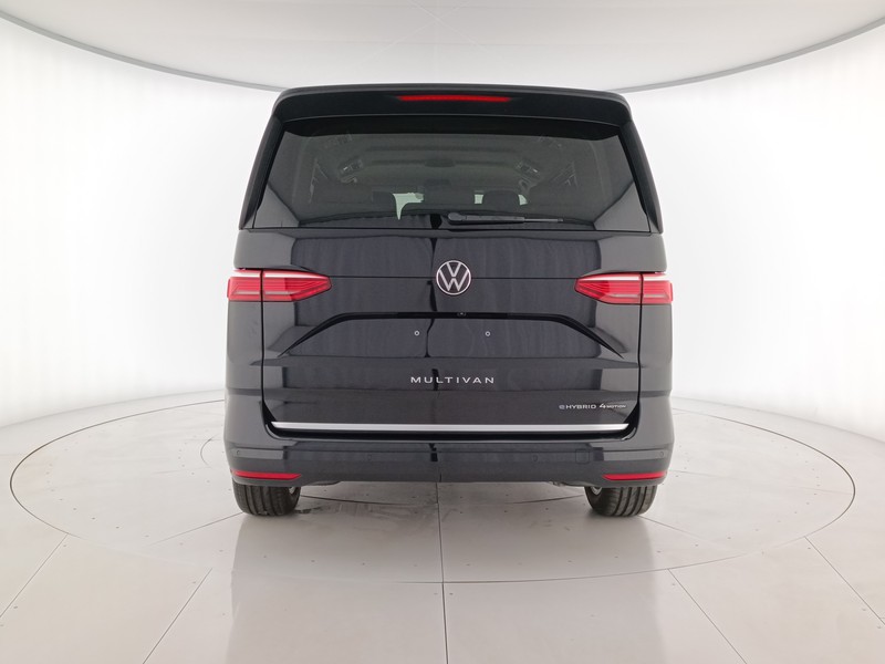38 - Volkswagen VIC T7 Multivan 1.5 phev style 4motion 245cv dsg 7p.ti