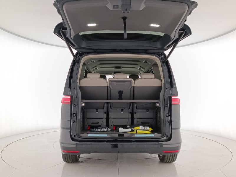 39 - Volkswagen VIC T7 Multivan 1.5 phev style 4motion 245cv dsg 7p.ti