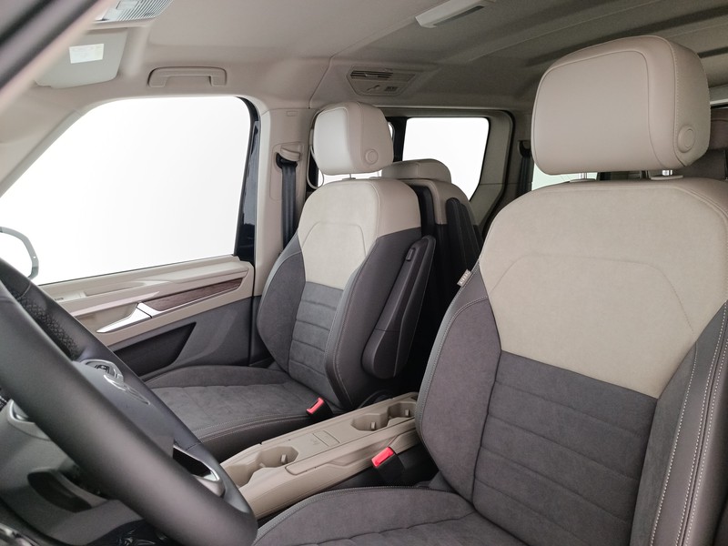 42 - Volkswagen VIC T7 Multivan 1.5 phev style 4motion 245cv dsg 7p.ti