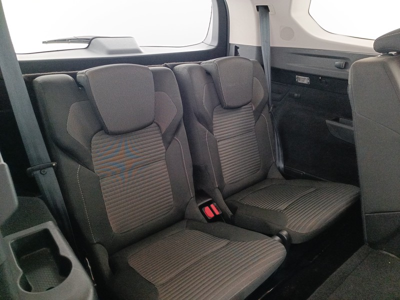 9 - Renault Grand Scénic grand 1.7 blue dci business 150cv