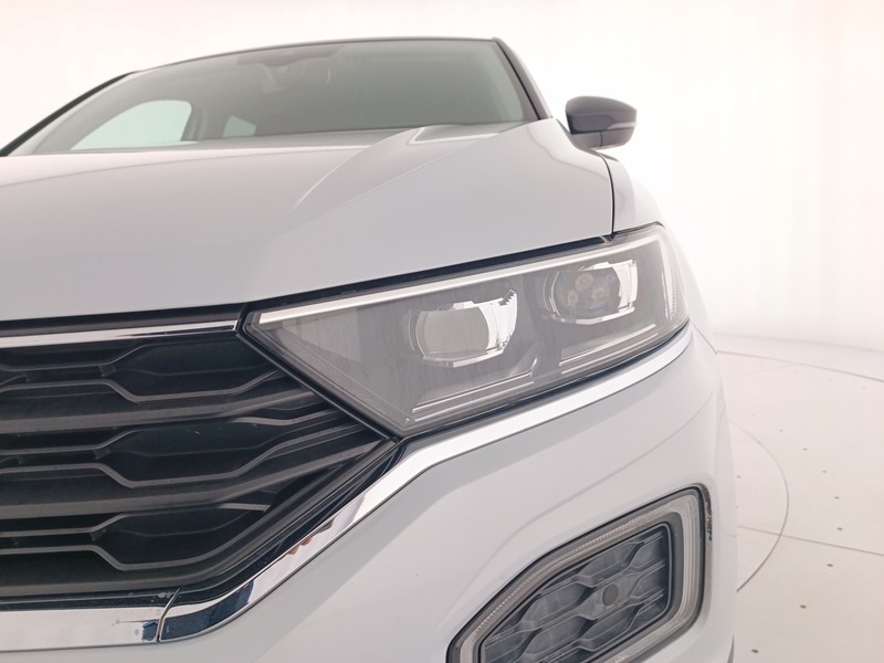 7 - Volkswagen T-Roc 1.6 tdi advanced