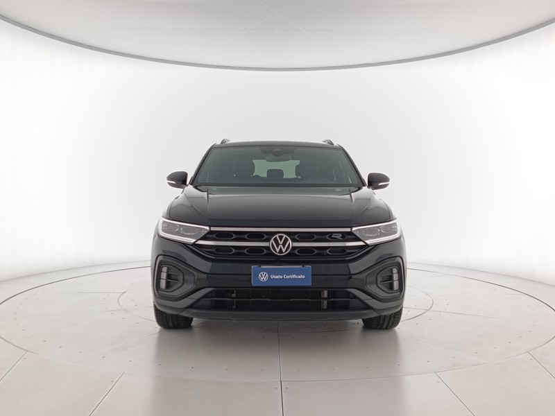 2 - Volkswagen T-Roc 1.0 tsi r-line 110cv