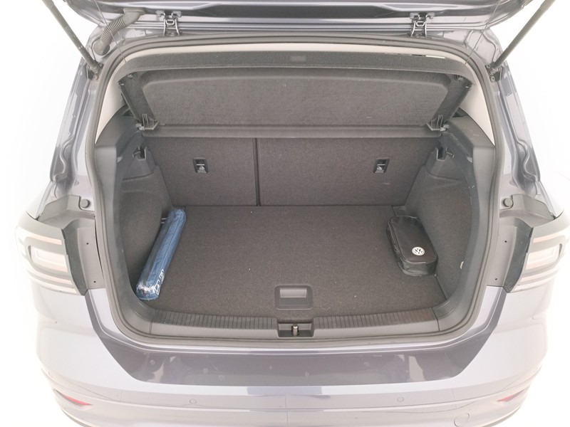 21 - Volkswagen T-Cross 1.0 tsi sport 95cv