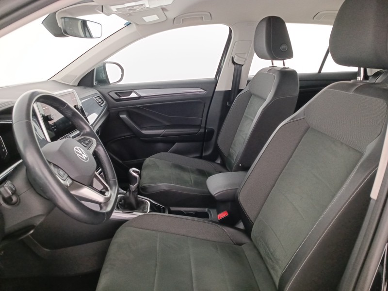 15 - Volkswagen T-Roc 1.5 tsi style